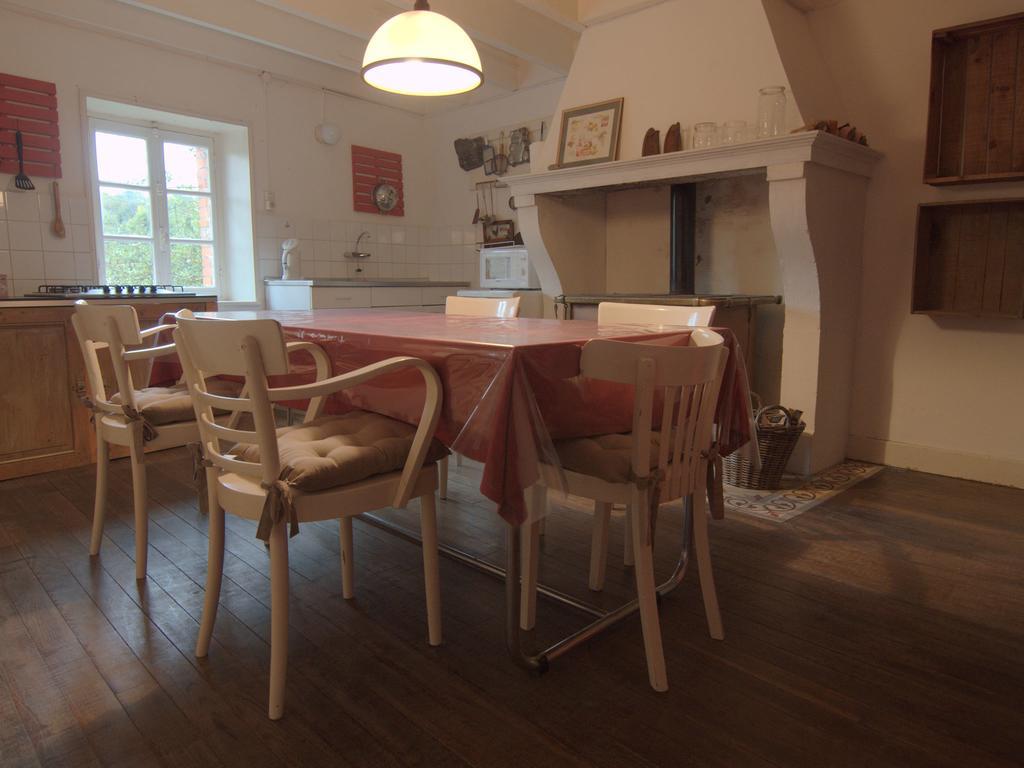 Spacious Holiday Home Near The Forest Barricourt Exterior photo